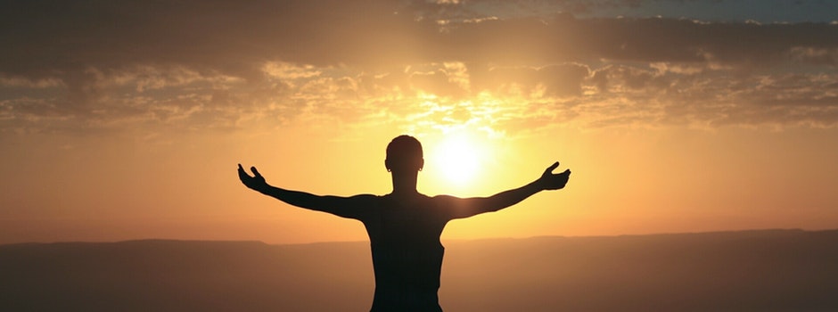 Selalu Berpandangan Positif Dan Fokus Kepada Sifat-Sifat Baik